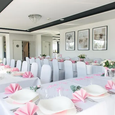 فندق مبيت وإفطار Strzelec 3*