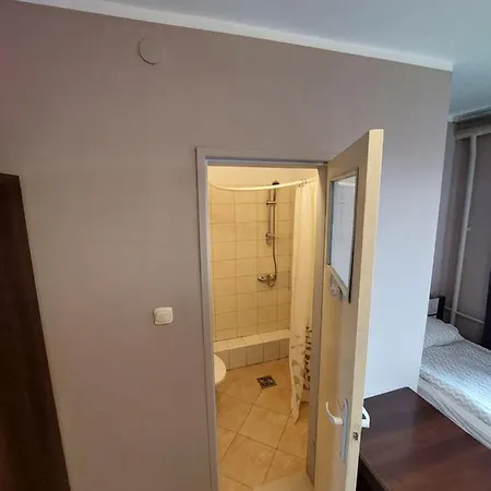 Strzelec 3* فروتسواف